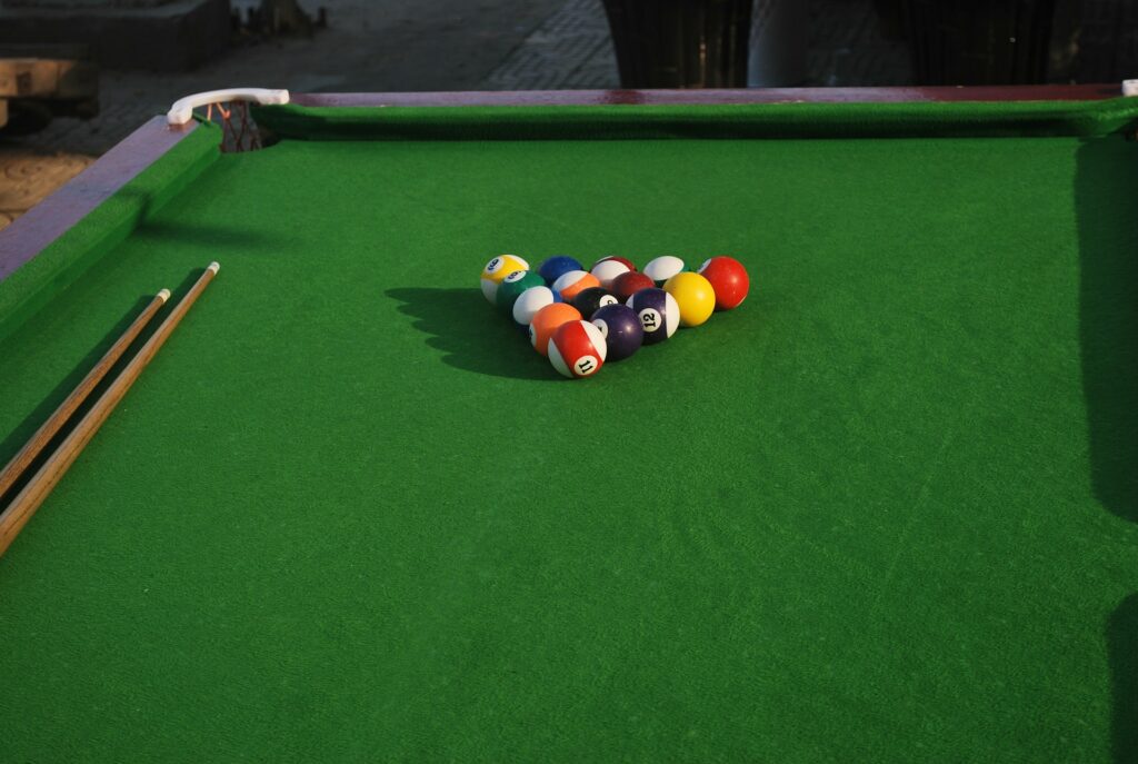 Best pool cues placed on a table